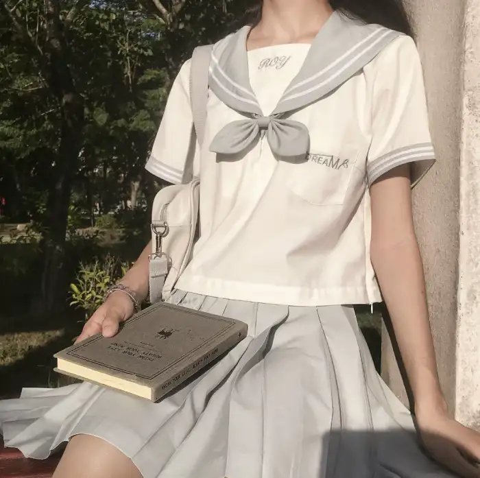 七个秘书电影版
